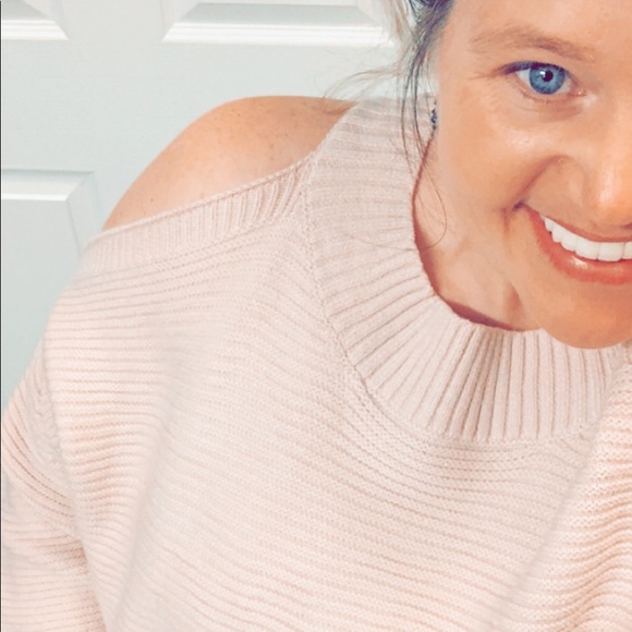 SNEAK PREVIEW OF WHAT IS COMINGπ₯°π± - Picture 6 of 15